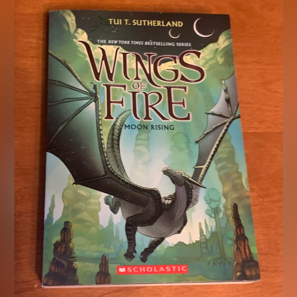 Wings of Fire #6: Moon Rising Paperback Book